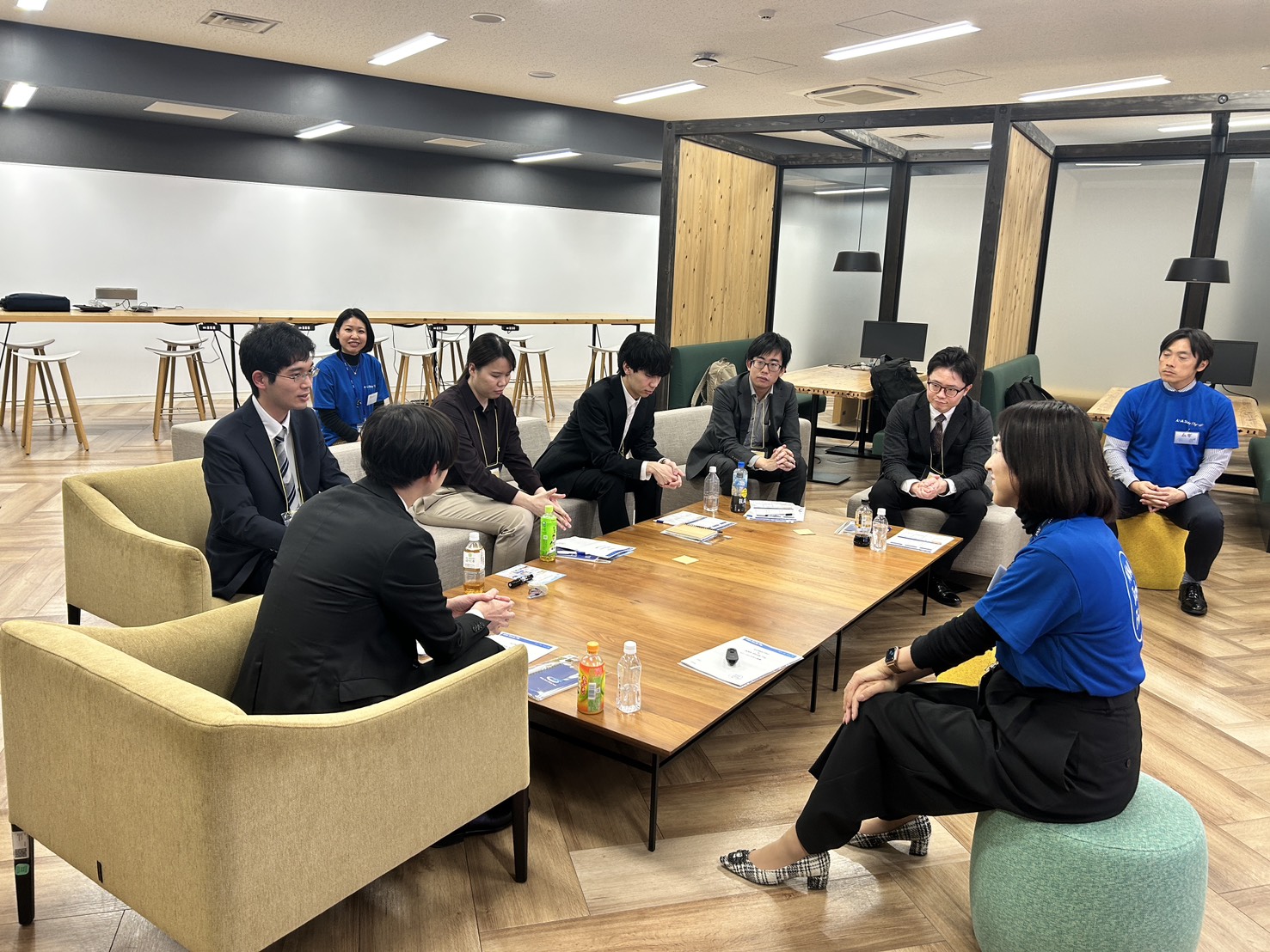 講師と参加者が一体となって、共に研修を創り上げる。参加メンバーは主体的に、真剣に、より多くの気付きを吸収する姿勢を見せていた。